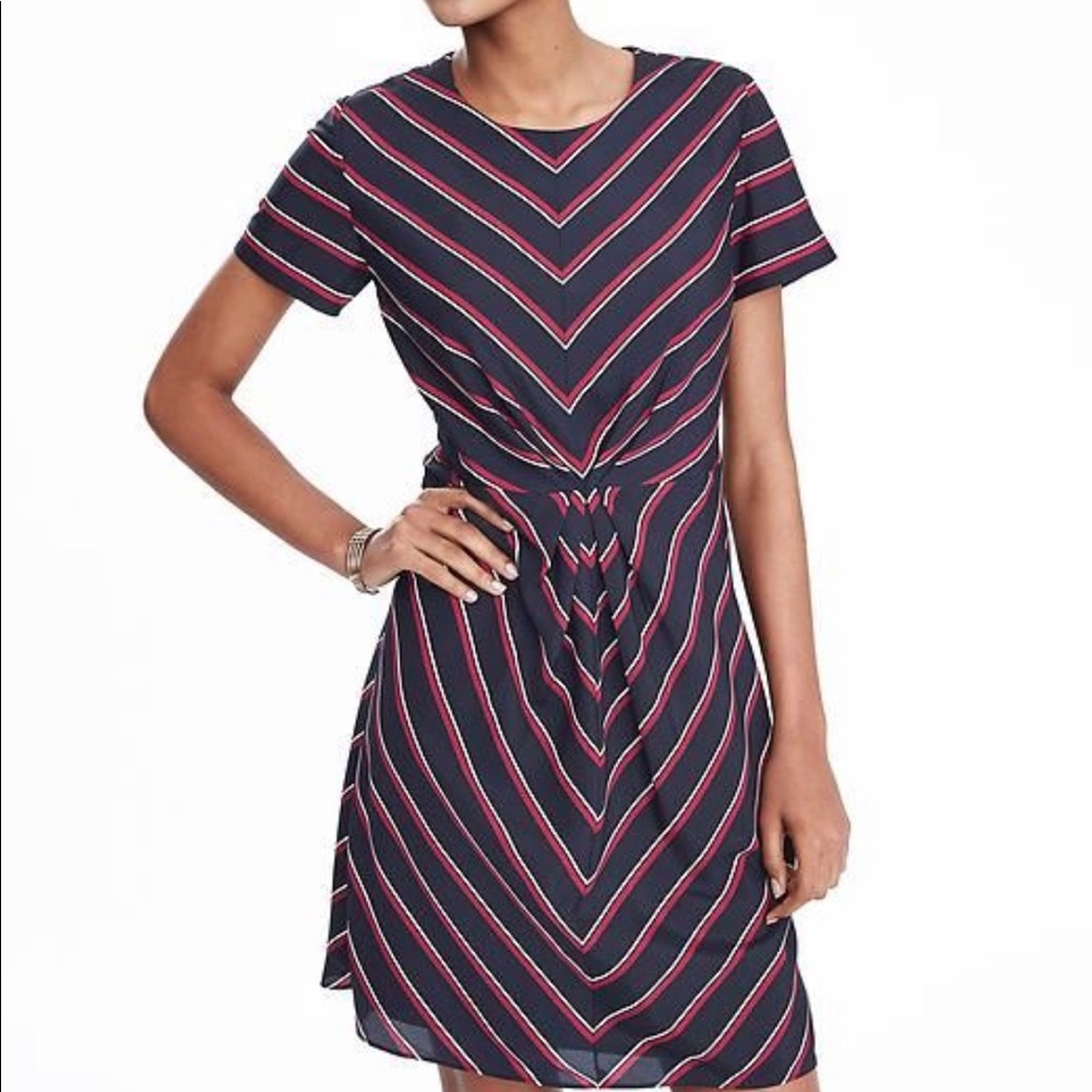 Banana Republic Chevron Striped Dress Size 0P